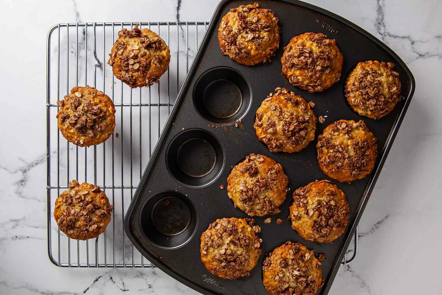 oatmeal-muffins Seven Best Homemade Gluten-Free Snacks and Salads From Sunrise to Sunset